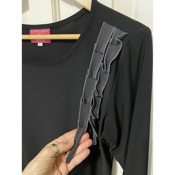 Concubine Women’s Long Black Lace Top Sz L Whimsigoth Witchy Artsy Stretchy Slim - Picture 4 of 13